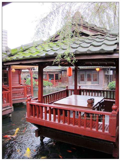 桃園區美食【新楓林園】都市內景觀餐廳/令人讚歎的世外桃花源~